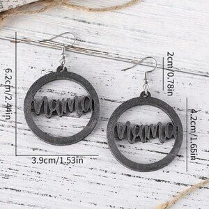 ❌SOLD❌ Wooden 'Mama' Round Earrings